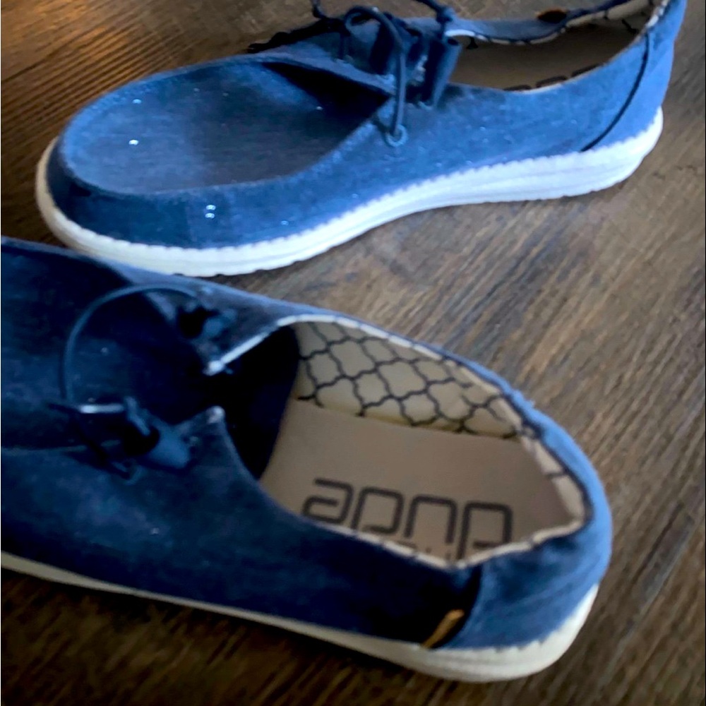 SOLD ****NWT Womans Hey Dudes Sparkle blue sz 10